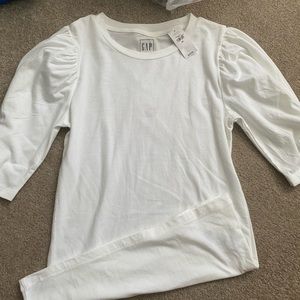 Gap White Ruffled T shirt